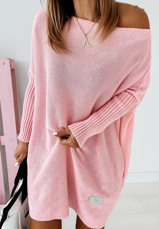 Dzianinowy sweter sukienka oversize California różowy
